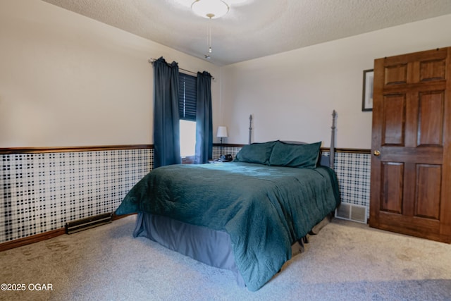 2005 Laura Ln, Joplin, MO 64801 - bedroom featuring light colored carpet and a wainscoted wall