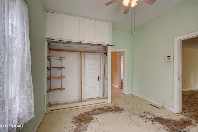 1123 Garden Grove Rd, Joplin, MO 64801 - unfurnished bedroom featuring ceiling fan