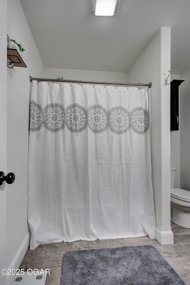 2008 Greydon Ln, Webb City, MO 64870 - full bath with wood finished floors and a shower with curtain