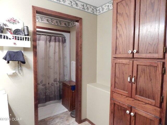 3065 Coyote Dr, Joplin, MO 64804 - view of bathroom