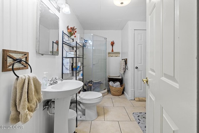 417 S Mcgregor St, Carthage, MO 64836 - full bath featuring a stall shower and tile patterned floors