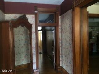 729 W Central Ave, Carthage, MO 64836 - view of hallway
