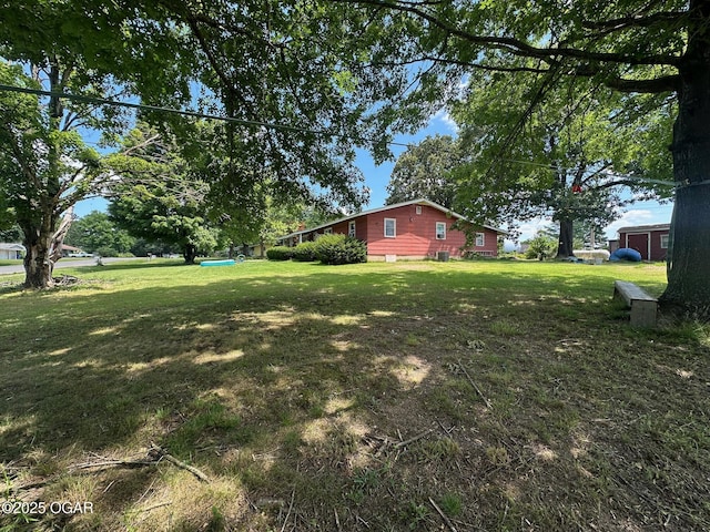 1238 E Crest Dr, Houston, MO 65483 - view of green lawn