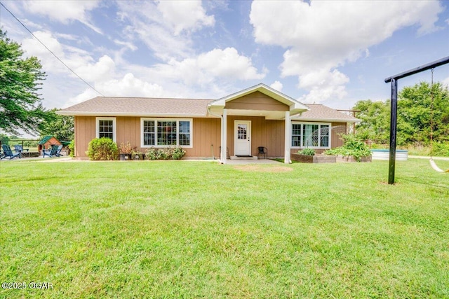 11284 Norway Rd, Neosho, MO 64850 - ranch-style house featuring a front yard
