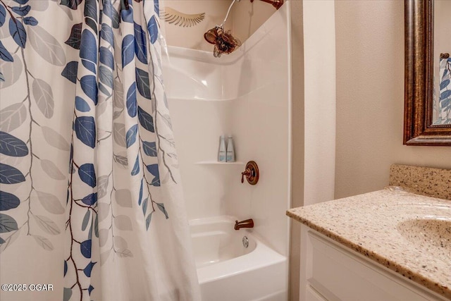 11284 Norway Rd, Neosho, MO 64850 - full bathroom with shower / bath combo with shower curtain and vanity