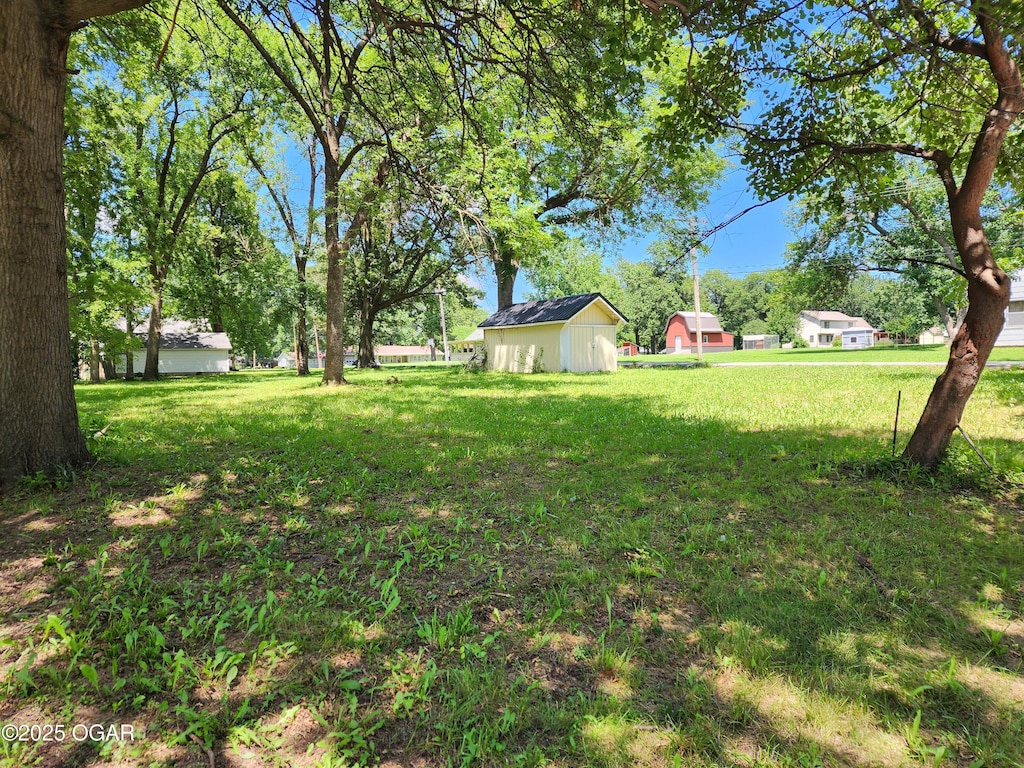 302 E 5th St, Lamar, MO 64759