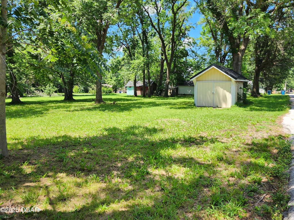 302 E 5th St, Lamar, MO 64759