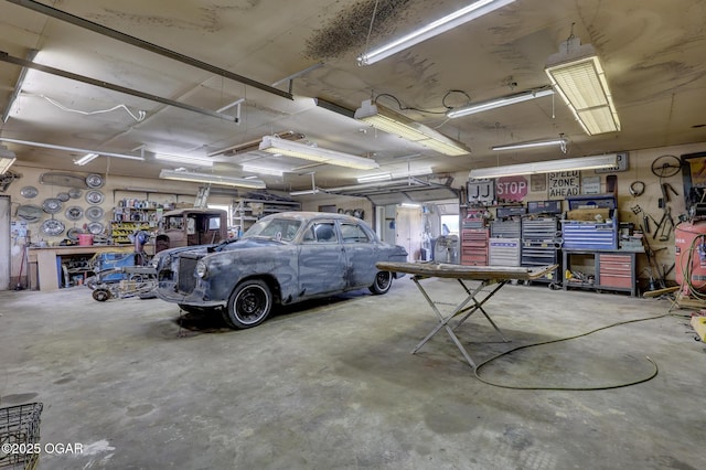 23841 Jaguar Rd, Oronogo, MO 64855 - garage with a workshop area