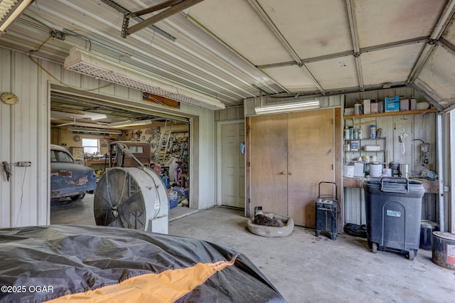 23841 Jaguar Rd, Oronogo, MO 64855 - view of garage