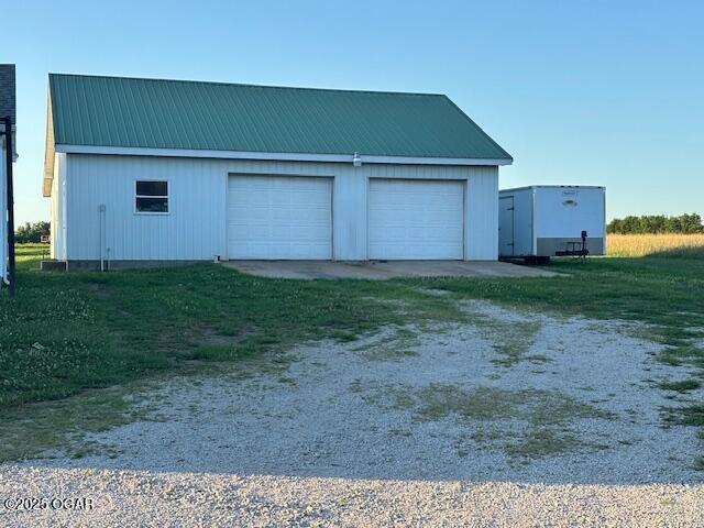 23841 Jaguar Rd, Oronogo, MO 64855 - view of detached garage