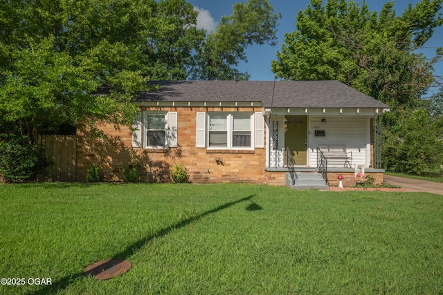 425 NW D St, Miami, OK 74354 - photo 1
