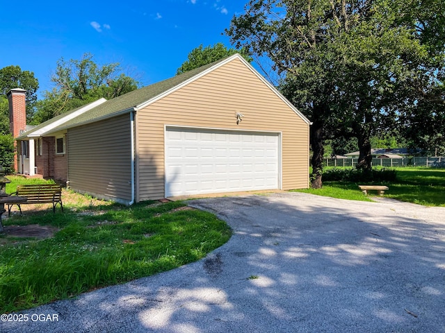 25399 Demott Dr, Joplin, MO 64801 - view of detached garage