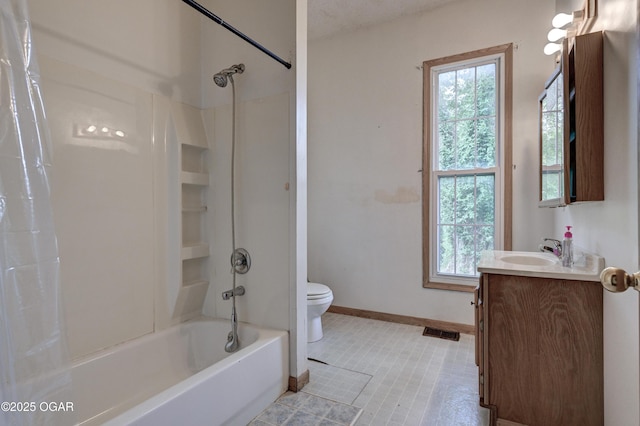 302 E Market St, Diamond, MO 64840 - full bathroom with vanity and shower / bath combination with curtain