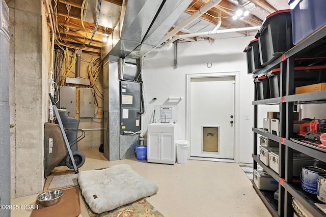 5738 Deer Park Ln, Joplin, MO 64804 - unfinished basement with heating unit