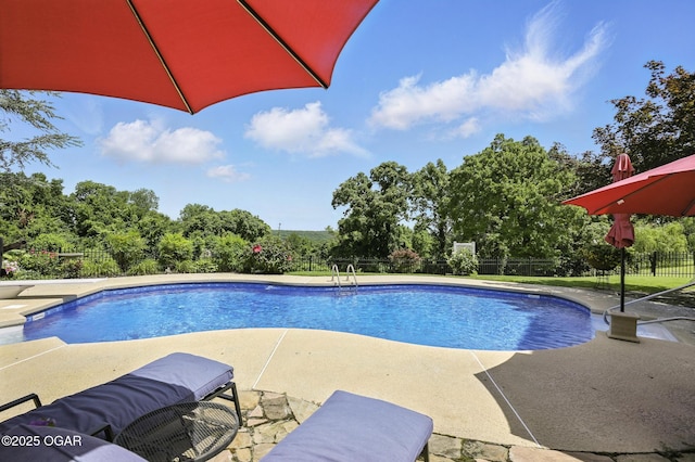 5738 Deer Park Ln, Joplin, MO 64804 - view of pool featuring a patio area