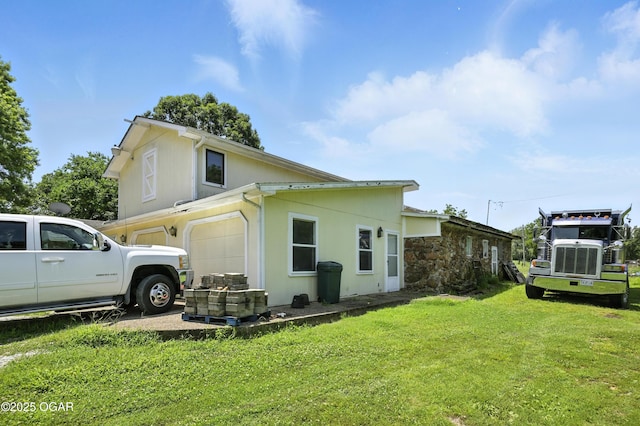 25327 Central Ave, Joplin, MO 64801 - view of side of property with a yard