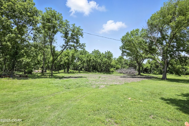25327 Central Ave, Joplin, MO 64801 - view of grassy yard