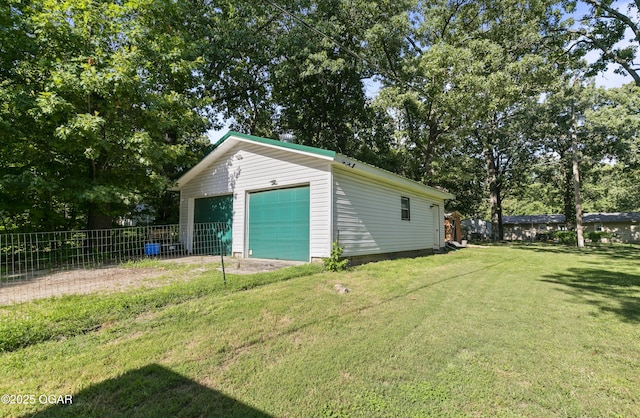 137 Lone Elm Dr, Carl Junction, MO 64834 - view of yard featuring an outbuilding and a detached garage