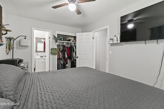 137 Lone Elm Dr, Carl Junction, MO 64834 - bedroom with a closet, connected bathroom, and ceiling fan