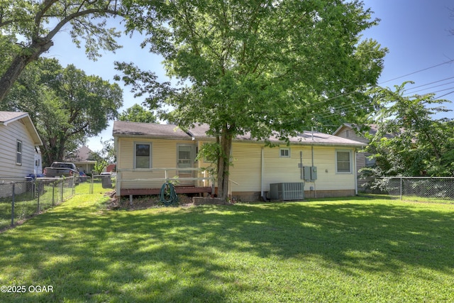 605 S Jefferson St, Webb City, MO 64870 - rear view of property featuring a fenced backyard and a deck