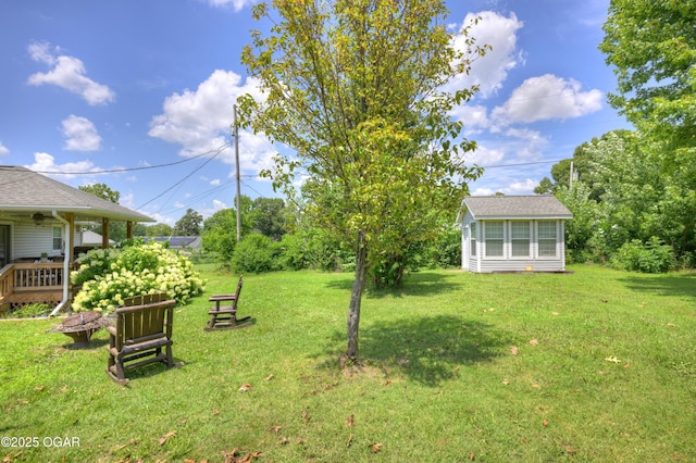1501 Ryan Rd, Joplin, MO 64801 - view of grassy yard featuring an outdoor structure