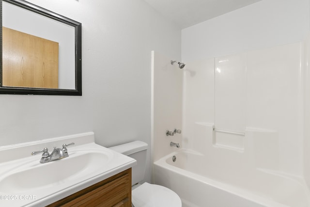 418 W Mccord St, Neosho, MO 64850 - bathroom featuring vanity and bathing tub / shower combination