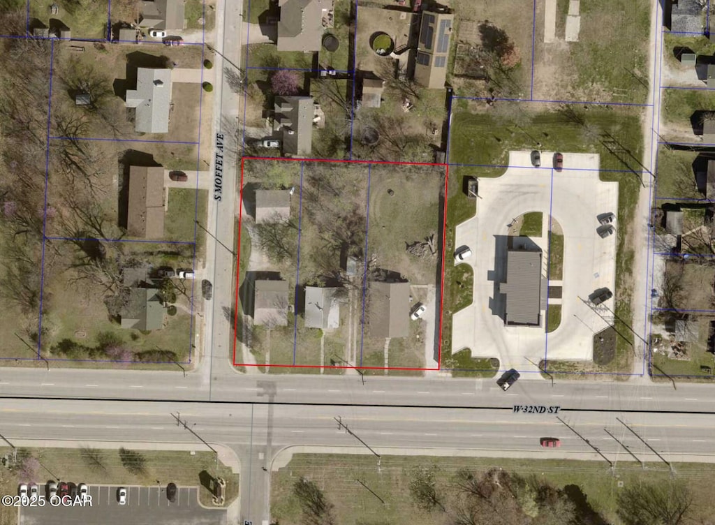 423-431 W 32nd St, Joplin, MO 64804