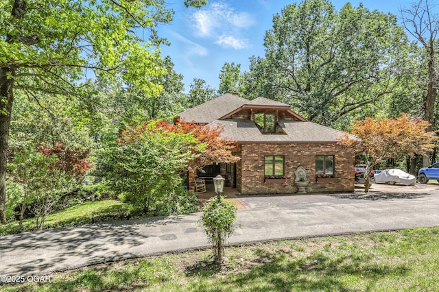 5623 Rivercrest Valley Dr, Joplin, MO 64804 - view of front facade with brick siding