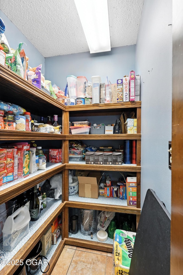 5623 Rivercrest Valley Dr, Joplin, MO 64804 - view of pantry