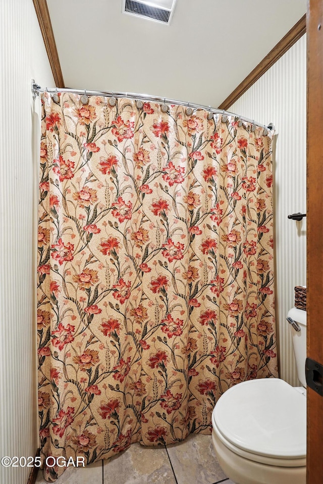 5623 Rivercrest Valley Dr, Joplin, MO 64804 - full bath featuring a shower with shower curtain and stone finish floors