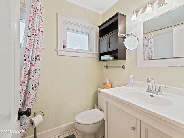 629 W Islington Pl, Joplin, MO 64801 - bathroom with vanity, crown molding, and a shower with curtain