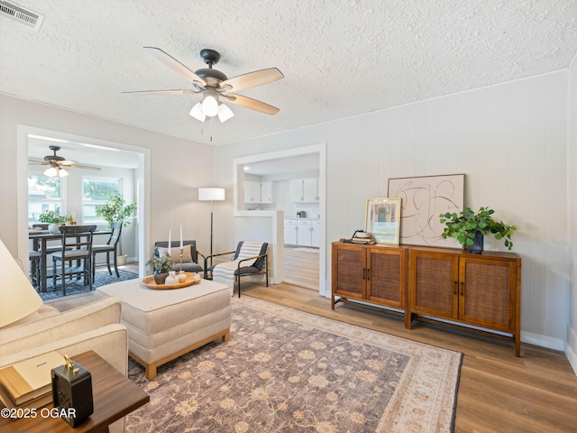702 N High St, Neosho, MO 64850 - photo 6
