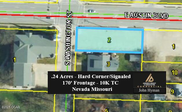 229 E Austin Blvd, Nevada, MO 64772 - photo 1