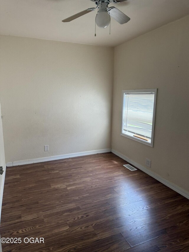 204 E 18th St, Baxter Springs, KS 66713 - photo 9