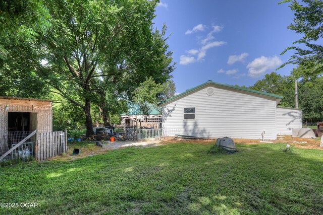 5923 Elm Rd, Reeds, MO 64859 - photo 1