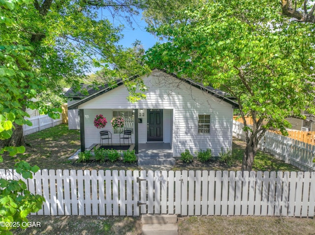 422 S Highland Ave, Joplin, MO 64801 - photo 2