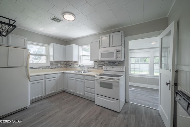 606 S Pennsylvania Ave, Columbus, KS 66725 - photo 17