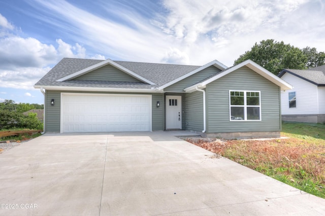 2008 Lakeview St, Carthage, MO 64836 - photo 1