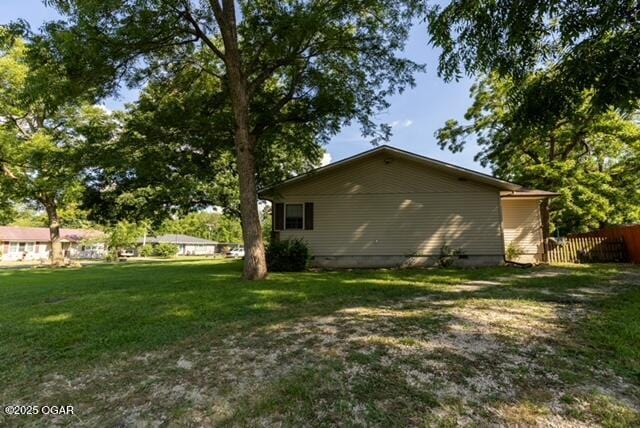 320 N 3rd St, Chetopa, KS 67336 - photo 4