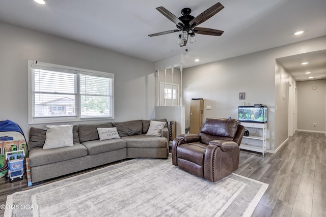 637 W 30th St, Baxter Springs, KS 66713 - photo 8