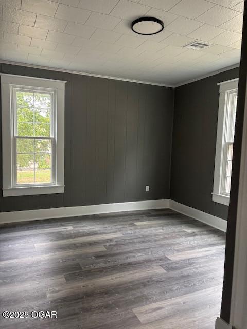 1023 Forest St, Carthage, MO 64836 - photo 5