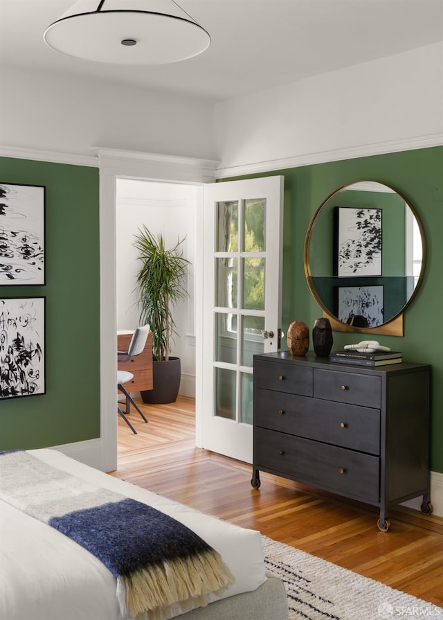 1828 Grove St, San Francisco, CA 94117 - bedroom with wood finished floors