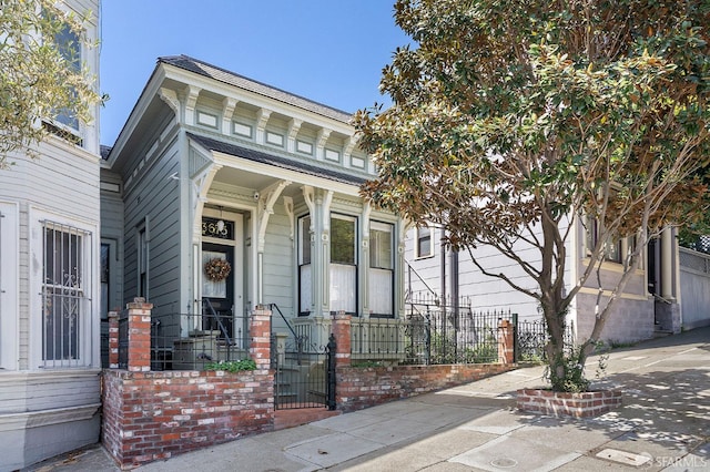 3675 16th St, San Francisco, CA 94114 - view of front facade