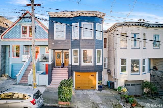 view of front of house featuring a garage