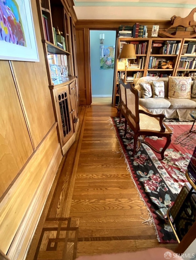 2299 Sacramento St Unit 15, San Francisco, CA 94115 - sitting room with wood finished floors
