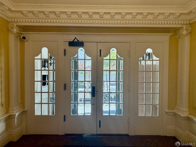 2299 Sacramento St Unit 15, San Francisco, CA 94115 - doorway featuring ornate columns, french doors, and crown molding