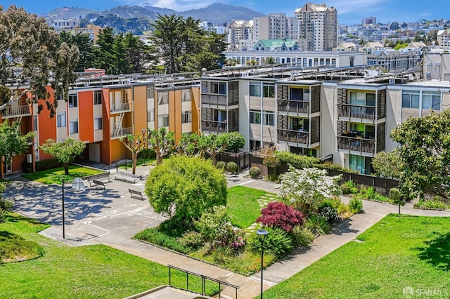 1455 Laguna St Unit 6, San Francisco, CA 94115 - view of property featuring a mountain view
