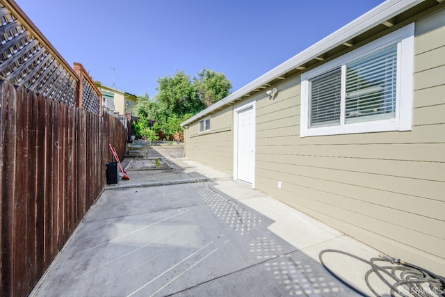 19652 Stanton Ave, Castro Valley, CA 94546 - view of patio