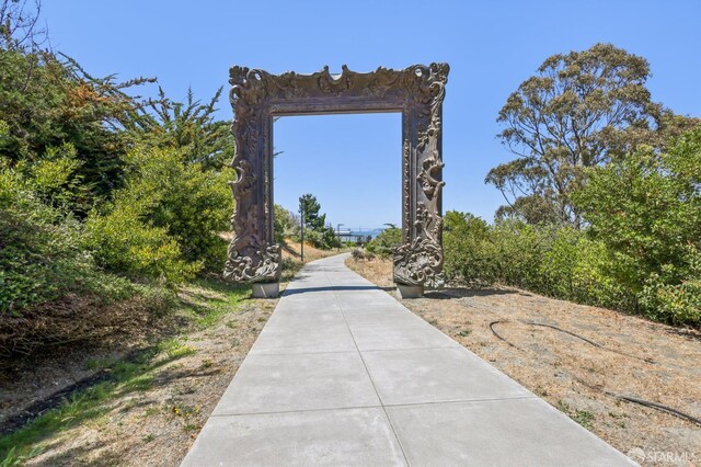 134 Albatross Ct, San Francisco, CA 94124 - view of property's community