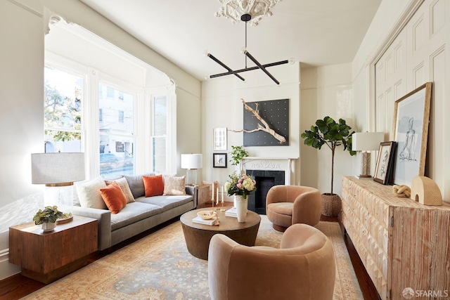 living area with a chandelier